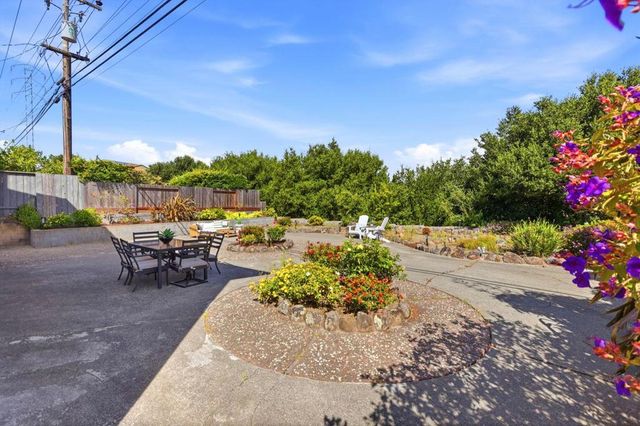 938 Springfield Drive, Millbrae, CA 94030