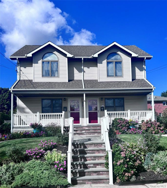 9 Kirkwood Road, Port Washington, NY 11050 — exterior