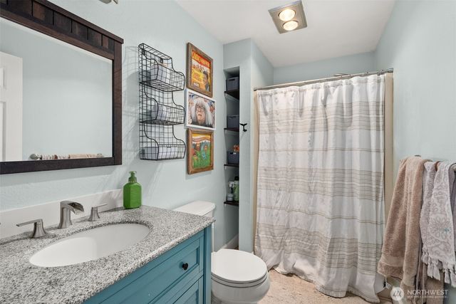 4921 Carole Drive NE, Olympia, WA 98516