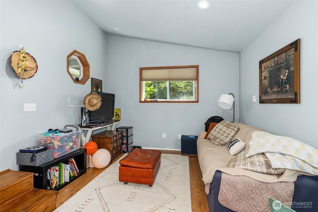 4921 Carole Drive NE, Olympia, WA 98516