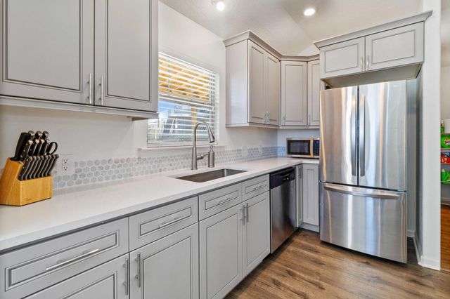 400 Woodland Shores Drive, Point Blank, TX 77364