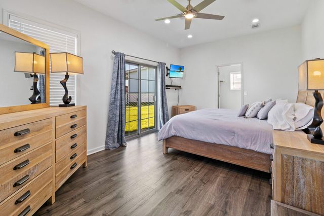 400 Woodland Shores Drive, Point Blank, TX 77364
