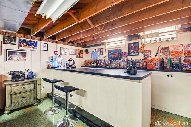 1797 Newman Drive, Trenton, MI 48183