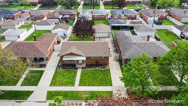 1797 Newman Drive, Trenton, MI 48183