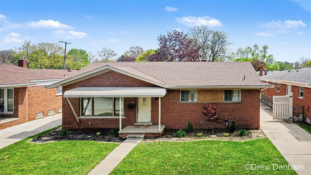 1797 Newman Drive, Trenton, MI 48183