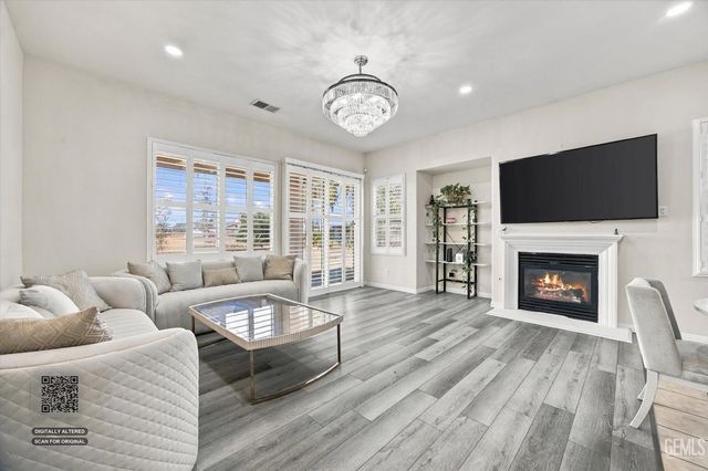 6608 Montagna Drive, Bakersfield, CA 93306