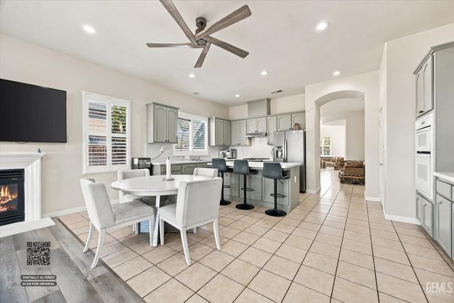 6608 Montagna Drive, Bakersfield, CA 93306