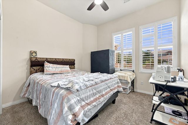 6608 Montagna Drive, Bakersfield, CA 93306