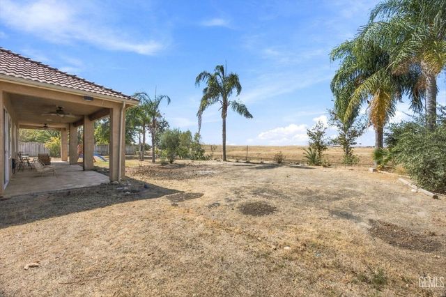 6608 Montagna Drive, Bakersfield, CA 93306