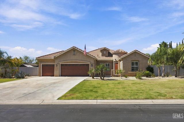 6608 Montagna Drive, Bakersfield, CA 93306