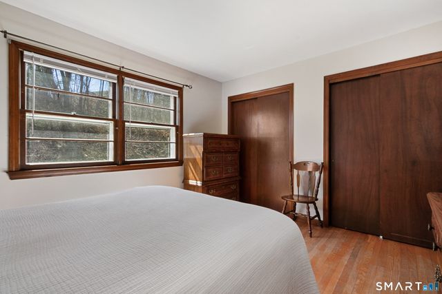 21 Hawley Rd Extension, Danbury, CT 06811