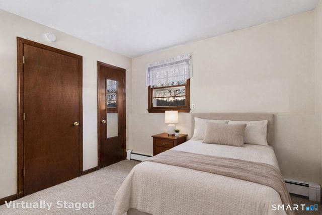 21 Hawley Rd Extension, Danbury, CT 06811