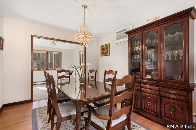 21 Hawley Rd Extension, Danbury, CT 06811