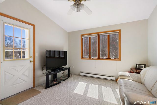 21 Hawley Rd Extension, Danbury, CT 06811