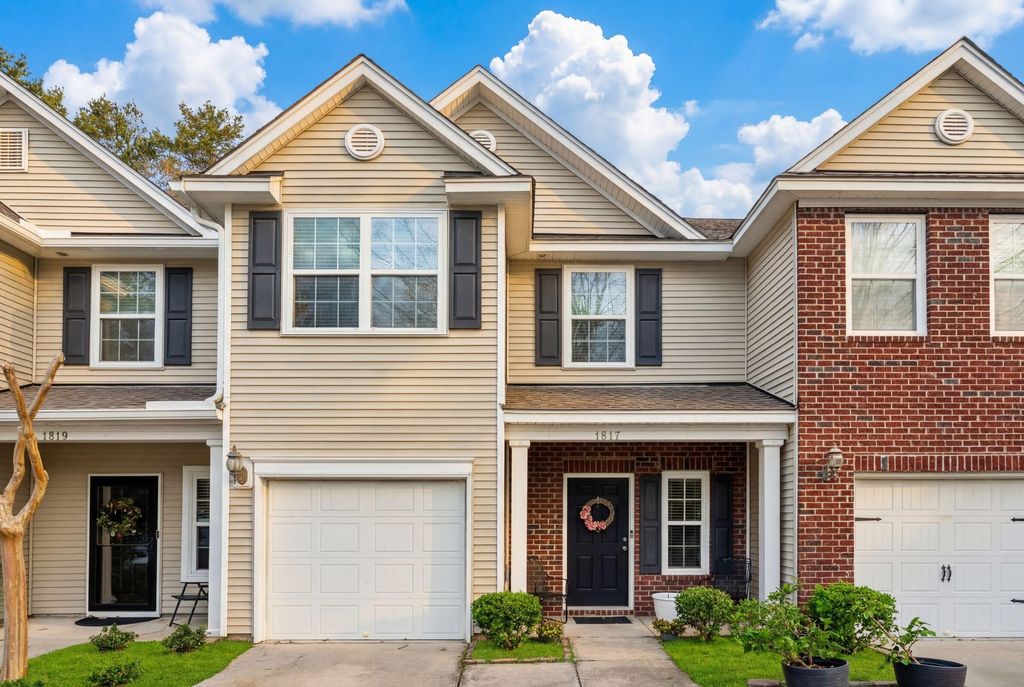 Image 1 of property listing at 1817 Heldsberg Drive, Charleston, SC 29414