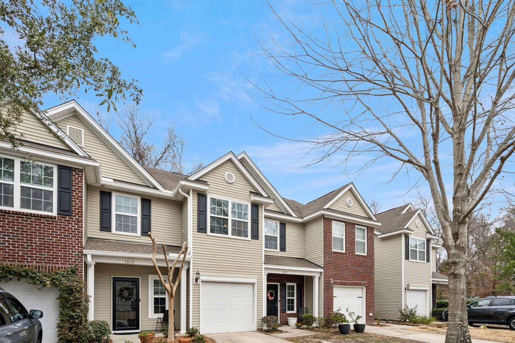 Image 37 of property listing at 1817 Heldsberg Drive, Charleston, SC 29414