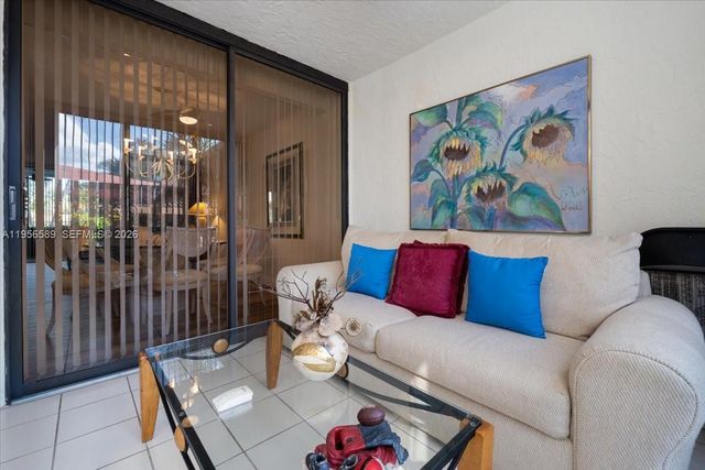 7201 Promenade Dr 101, Boca Raton, FL 33433