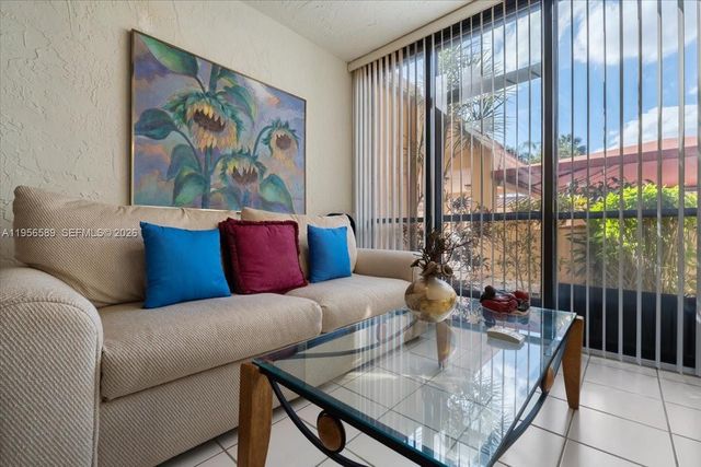 7201 Promenade Dr 101, Boca Raton, FL 33433