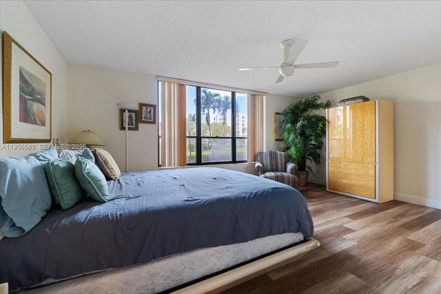 7201 Promenade Dr 101, Boca Raton, FL 33433