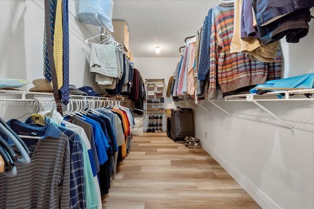 7201 Promenade Dr 101, Boca Raton, FL 33433