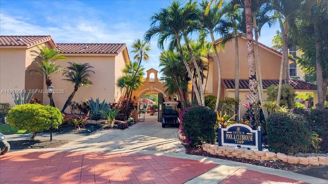 7201 Promenade Dr 101, Boca Raton, FL 33433