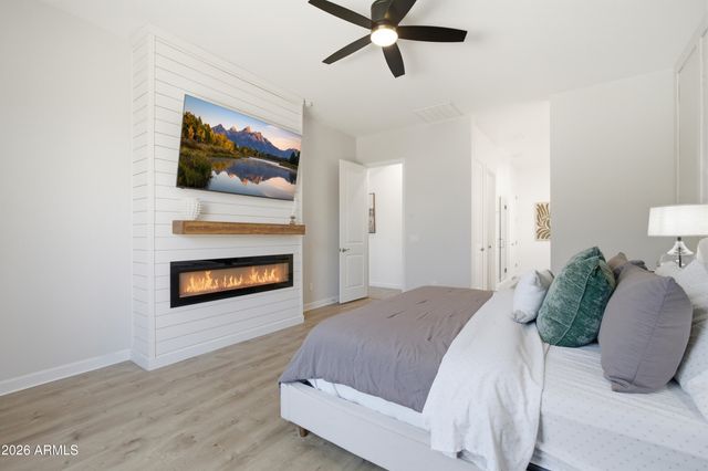 22634 E ROUNDUP Way, Queen Creek, AZ 85142