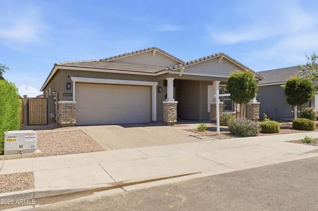 22634 E ROUNDUP Way, Queen Creek, AZ 85142