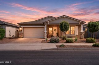 22634 E ROUNDUP Way, Queen Creek, AZ 85142
