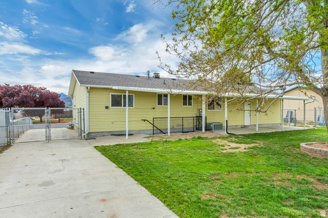 13484 S HOMESTEAD LN, Riverton, UT 84065