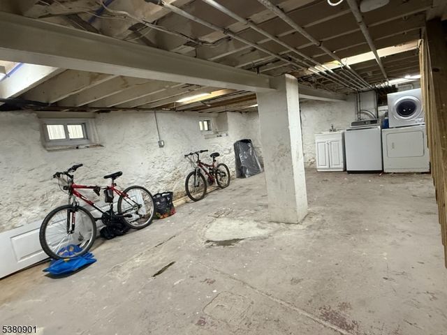 407 Forest St, Kearny Town, NJ 07032