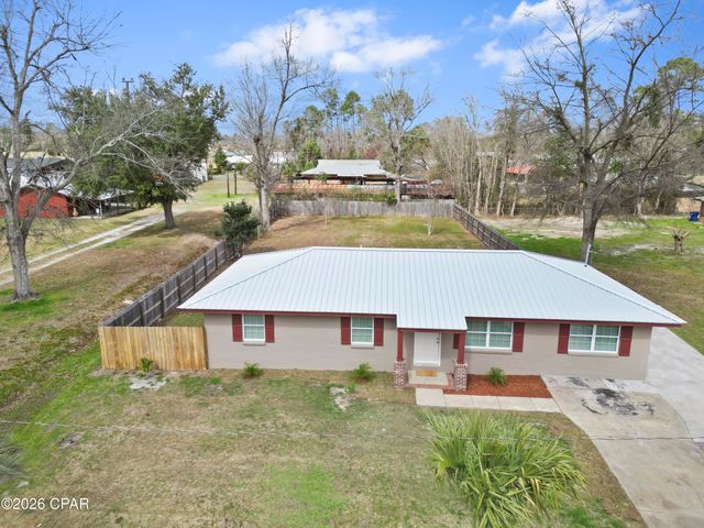 20496 NE Lambert Avenue, Blountstown, FL 32424