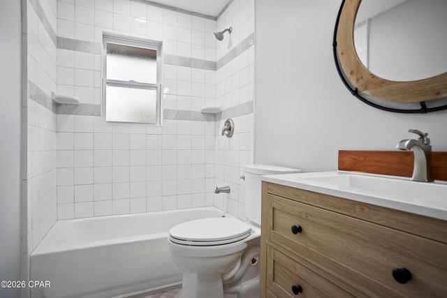 20496 NE Lambert Avenue, Blountstown, FL 32424