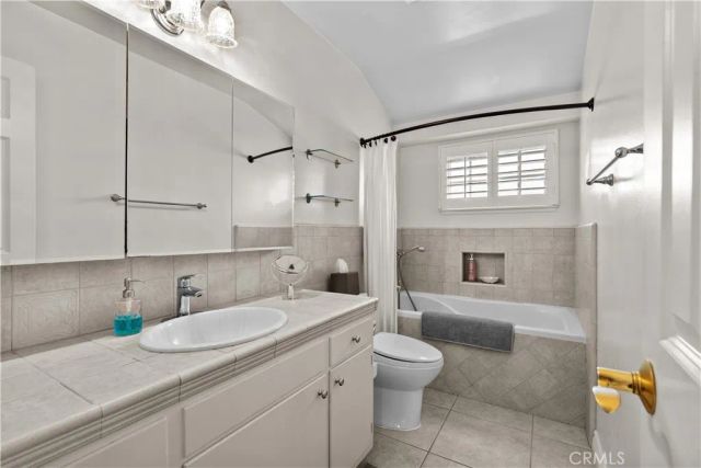 235 S Dunas, Orange, CA 92869