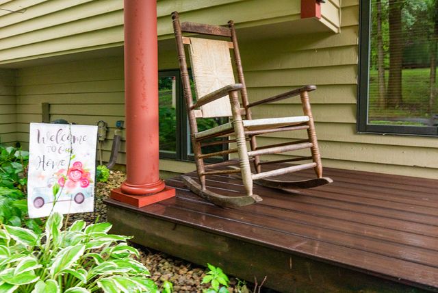 41 Spring Creek Lane, Galena, IL 61036