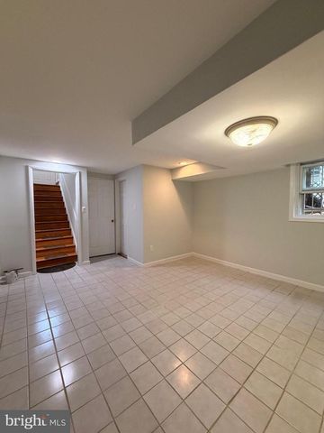 8619 20TH AVE, Hyattsville, MD 20783