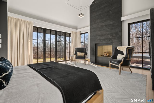 319 Bayberry Lane, Westport, CT 06880