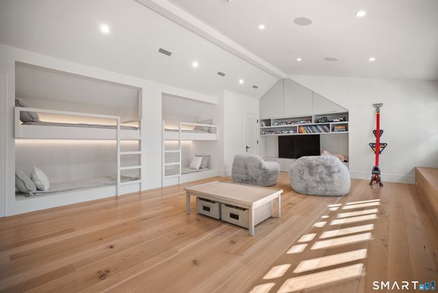 319 Bayberry Lane, Westport, CT 06880