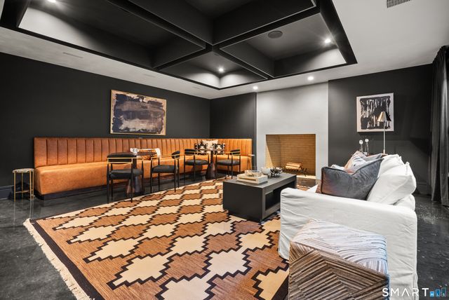 319 Bayberry Lane, Westport, CT 06880