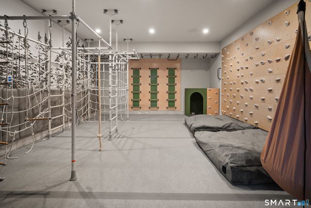 319 Bayberry Lane, Westport, CT 06880