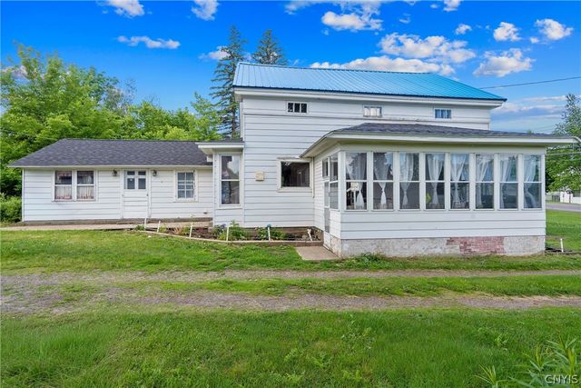 5565 State Route 104, Scriba, NY 13126
