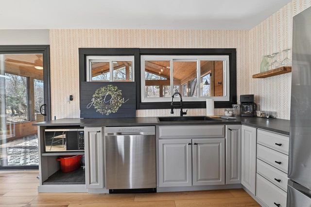 N1665 Linn ROAD, Lake Geneva, WI 53147