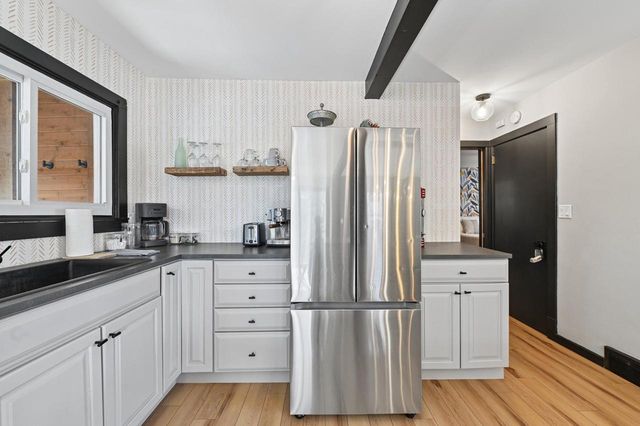 N1665 Linn ROAD, Lake Geneva, WI 53147