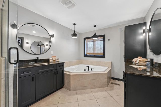 N1665 Linn ROAD, Lake Geneva, WI 53147