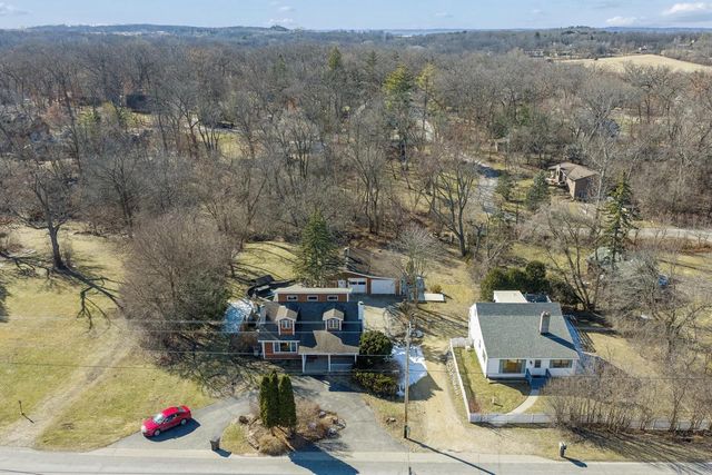 N1665 Linn ROAD, Lake Geneva, WI 53147