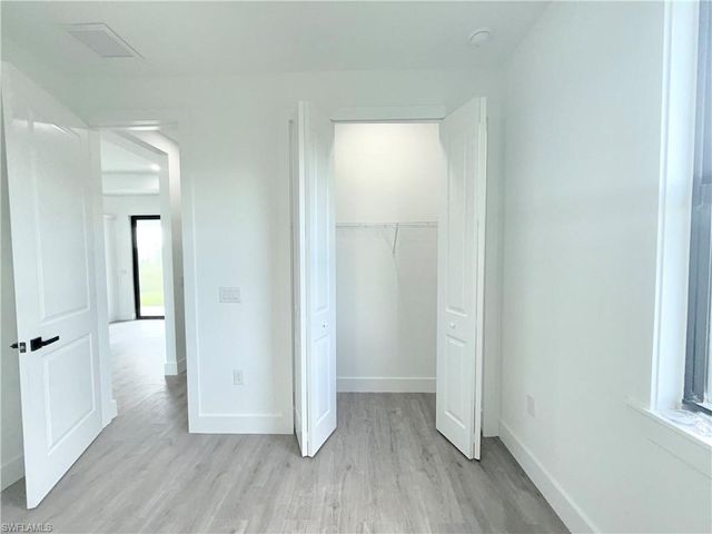 2714 24th ST W, Lehigh Acres, FL 33971