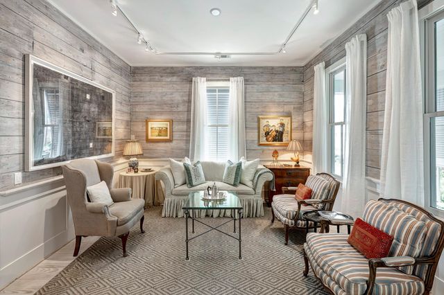 3922 Cotswold Street, Houston, TX 77009