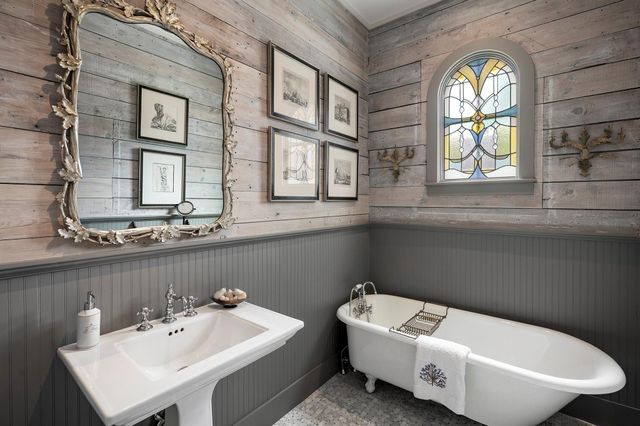 3922 Cotswold Street, Houston, TX 77009