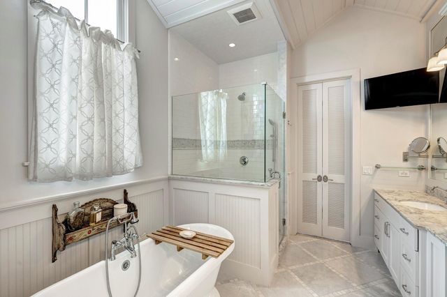 3922 Cotswold Street, Houston, TX 77009