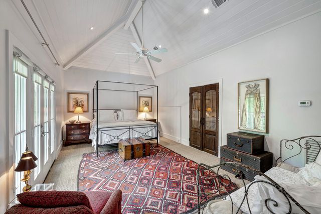 3922 Cotswold Street, Houston, TX 77009