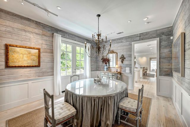 3922 Cotswold Street, Houston, TX 77009